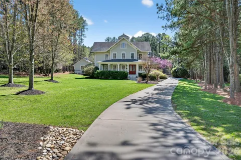 137 Brockton Lane