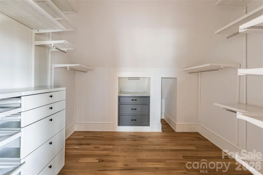 51 Summit Road Swannanoa, NC 28778