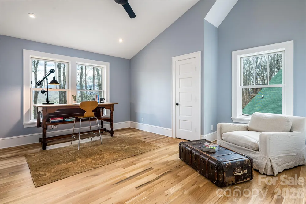51 Summit Road Swannanoa, NC 28778