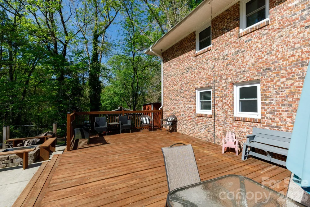 122 Crestwood Drive Chester, SC 29706