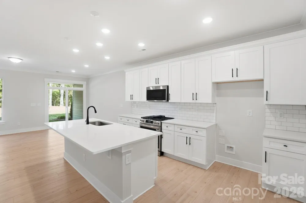211 Viburnum Road Waxhaw, NC 28173