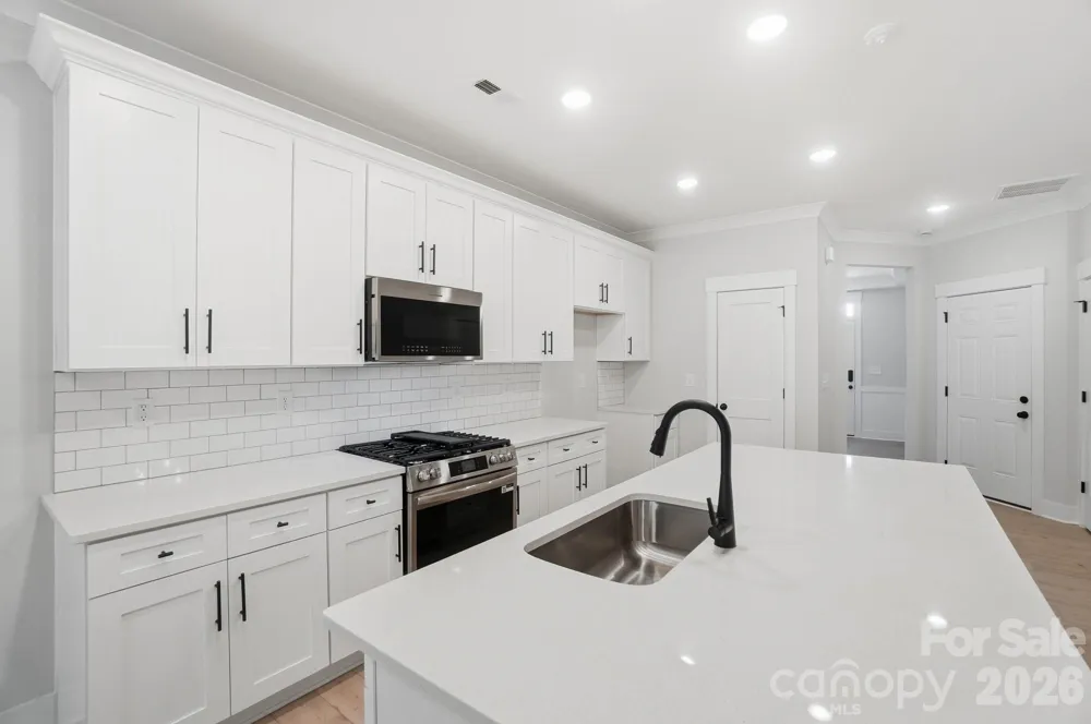 211 Viburnum Road Waxhaw, NC 28173
