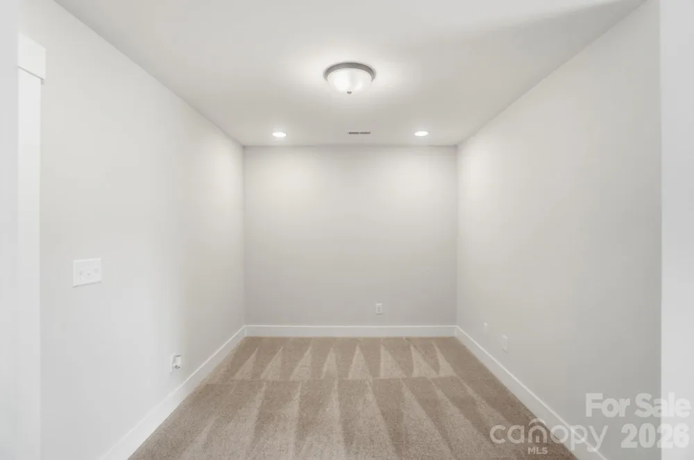 211 Viburnum Road Waxhaw, NC 28173