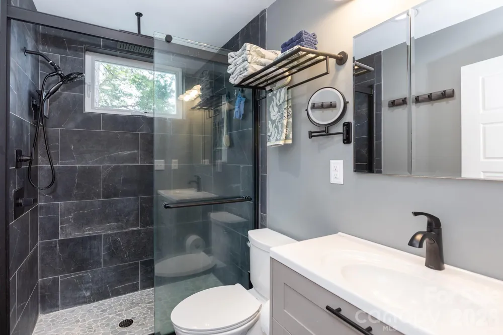 211 Fannie Creek Lane Sneads Ferry, NC 28460