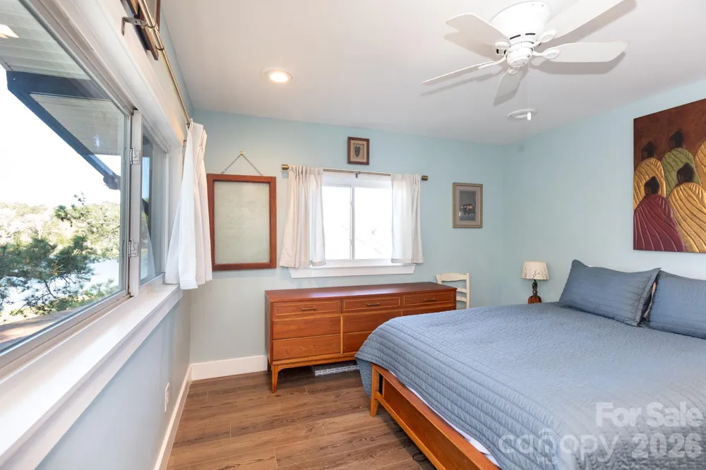211 Fannie Creek Lane Sneads Ferry, NC 28460