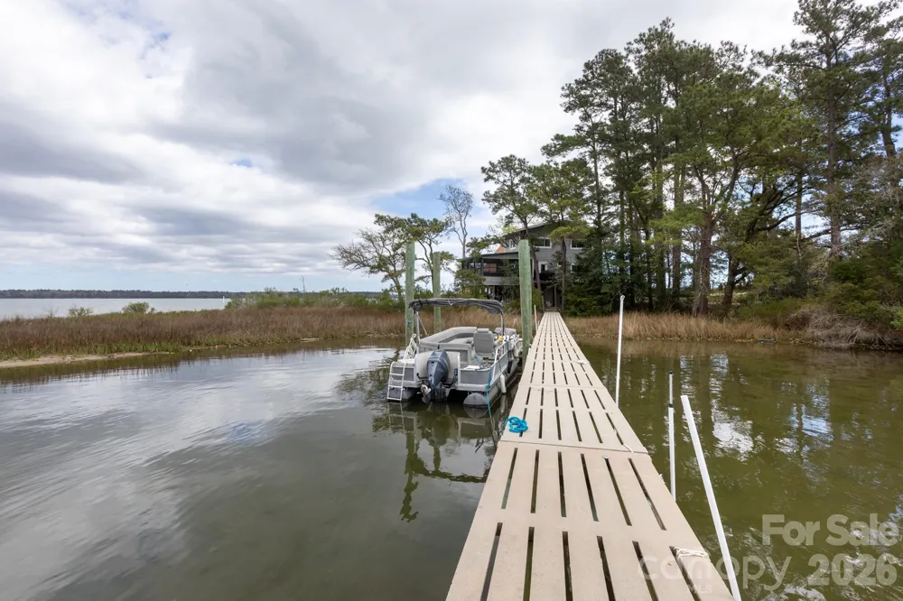 211 Fannie Creek Lane Sneads Ferry, NC 28460