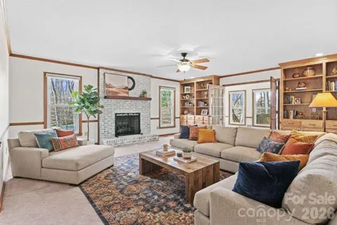 109 Normandy Avenue