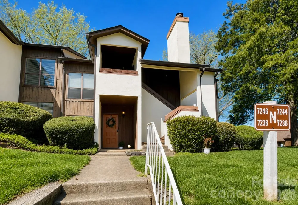 7236 Winery Lane Charlotte, NC 28227