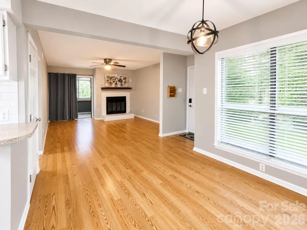 7236 Winery Lane Charlotte, NC 28227