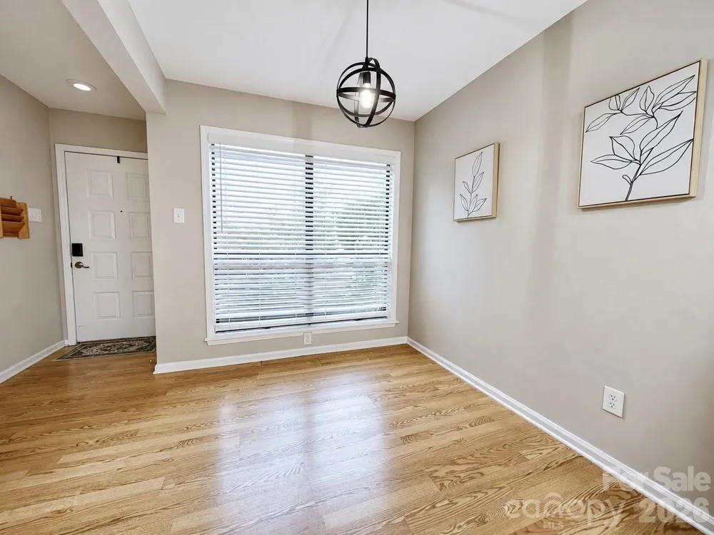 7236 Winery Lane Charlotte, NC 28227