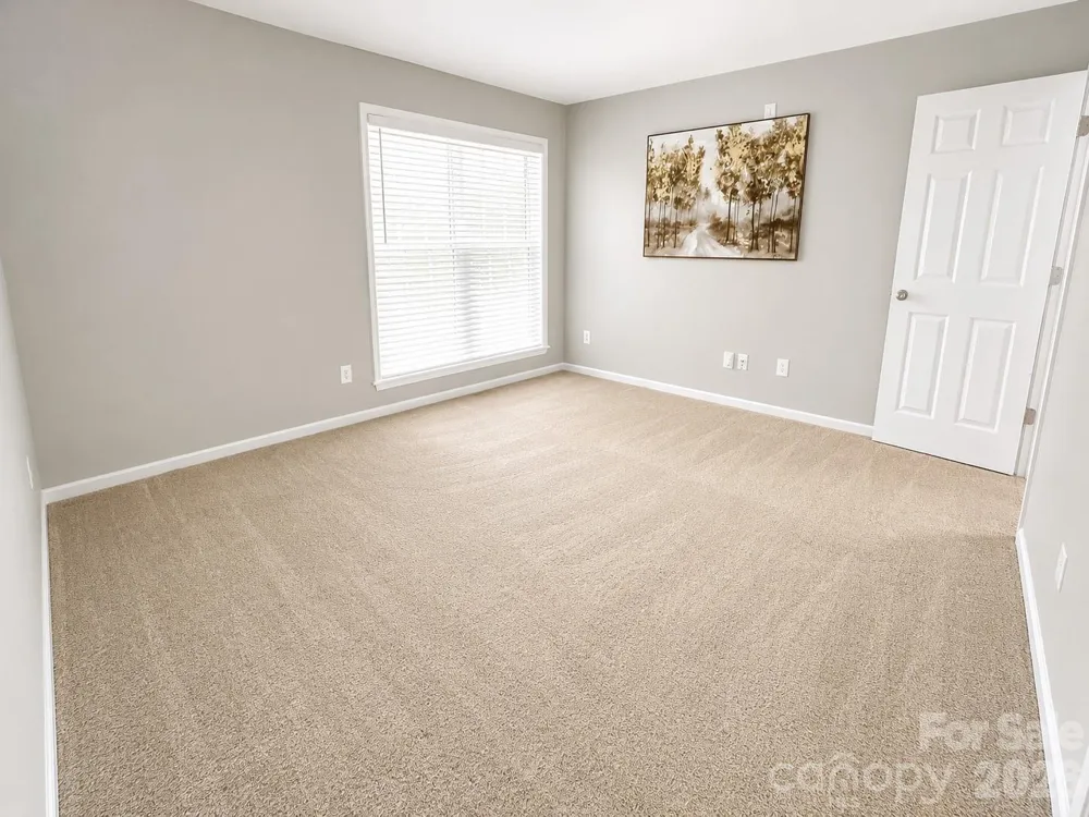 7236 Winery Lane Charlotte, NC 28227