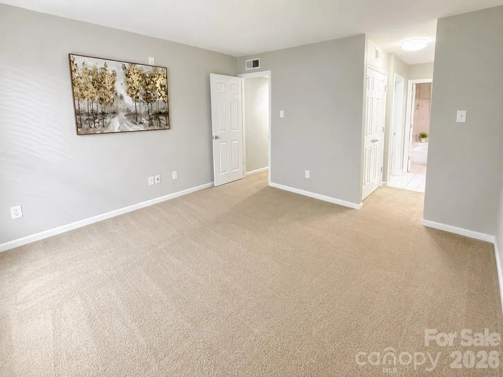 7236 Winery Lane Charlotte, NC 28227
