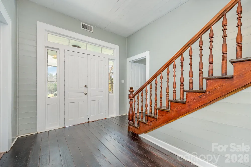 502 W Allenton Street Mount Gilead, NC 27306