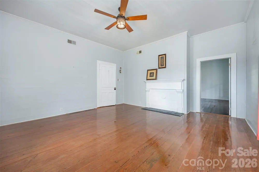 502 W Allenton Street Mount Gilead, NC 27306