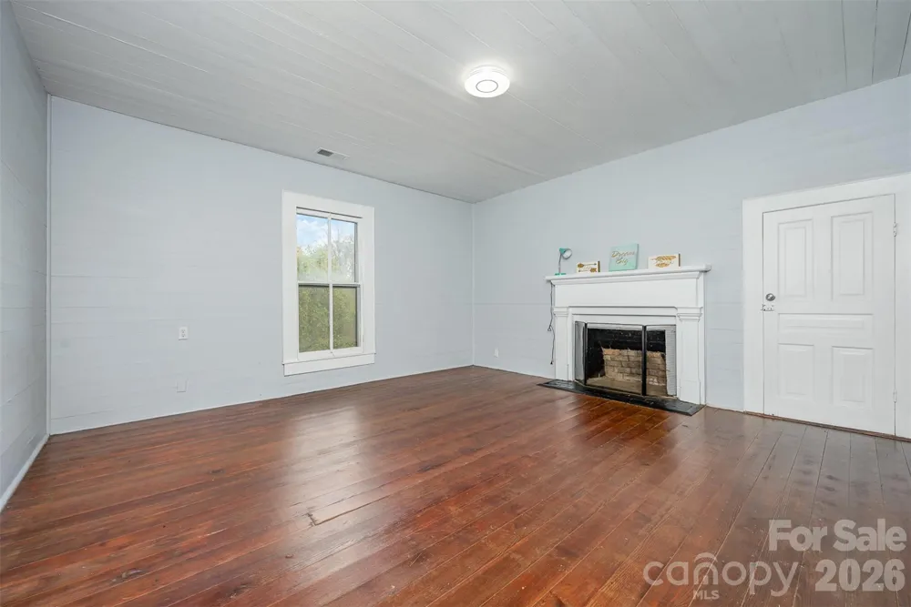 502 W Allenton Street Mount Gilead, NC 27306