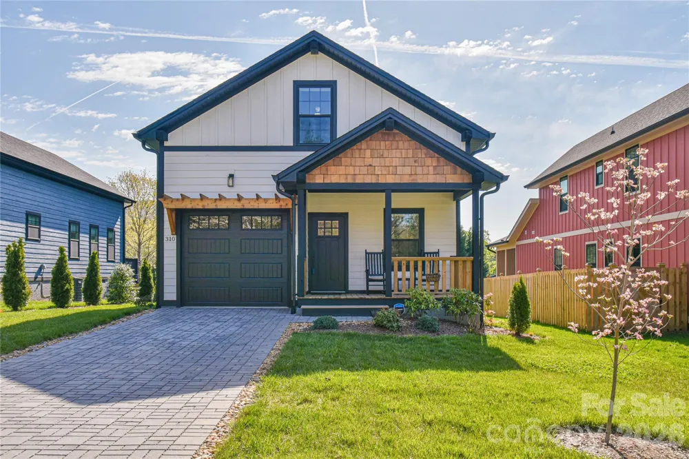 310 Portmanvilla Road Black Mountain, NC 28711