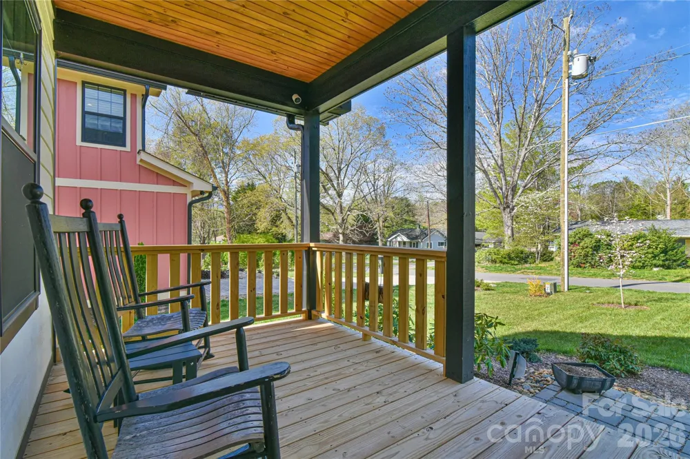 310 Portmanvilla Road Black Mountain, NC 28711