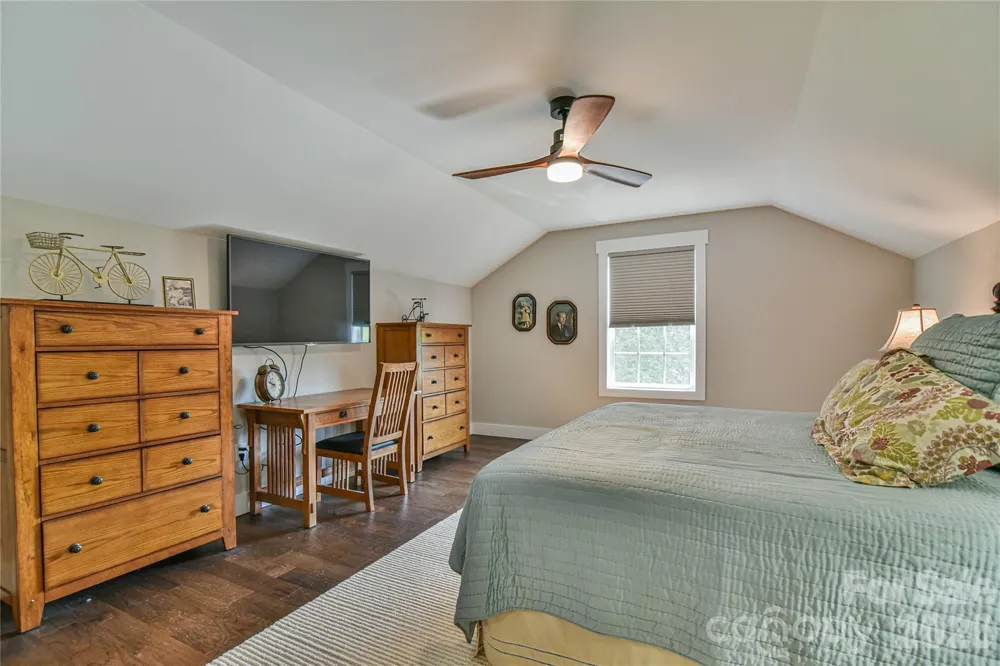 310 Portmanvilla Road Black Mountain, NC 28711