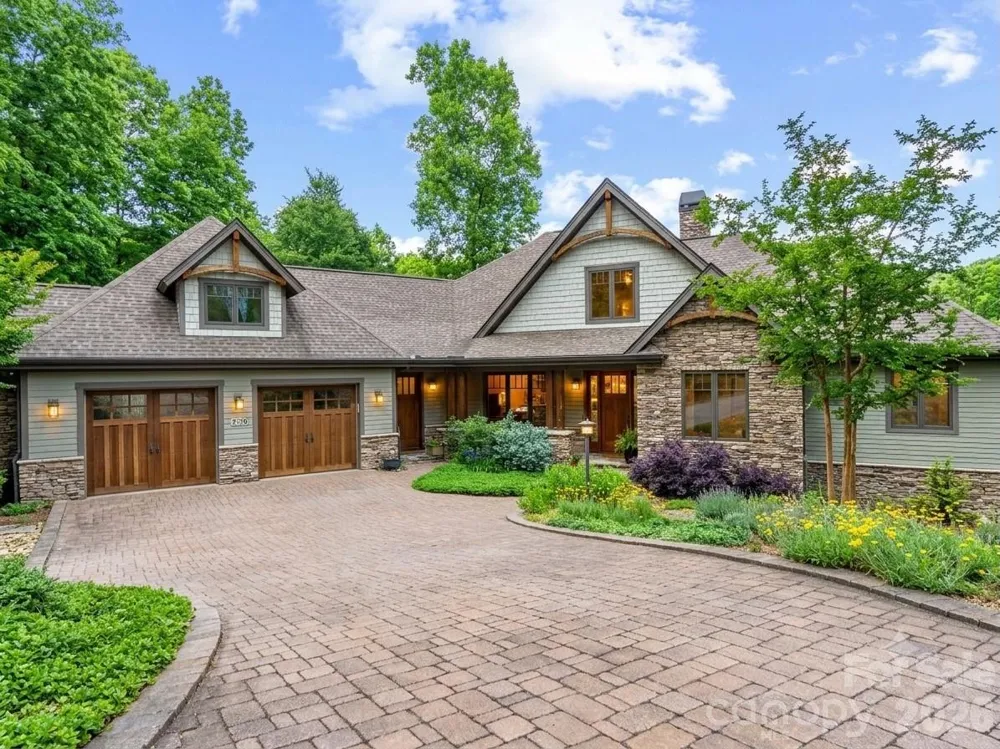 276 Stone Valley Way