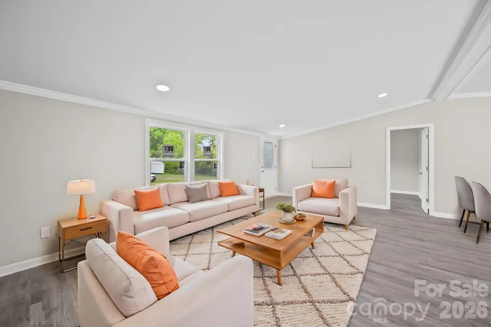 8592 Amanda Lane Norwood, NC 28128