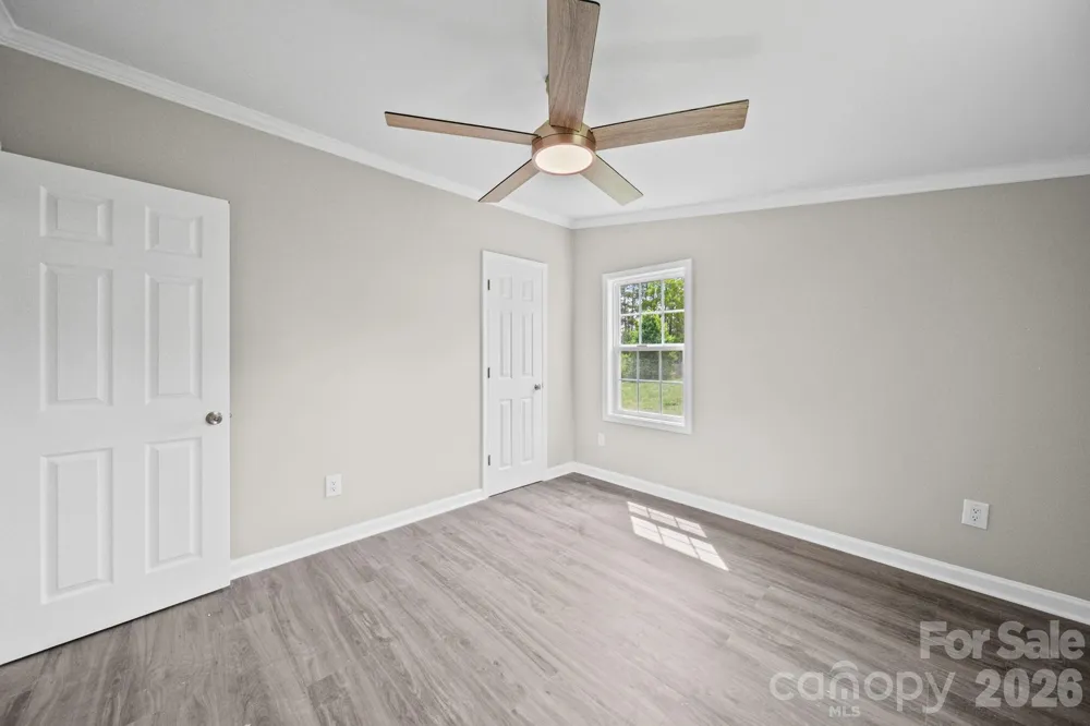 8592 Amanda Lane Norwood, NC 28128