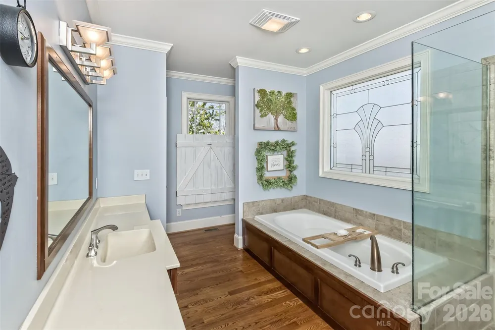 378 & 374 Collinsville Road Columbus, NC 28722