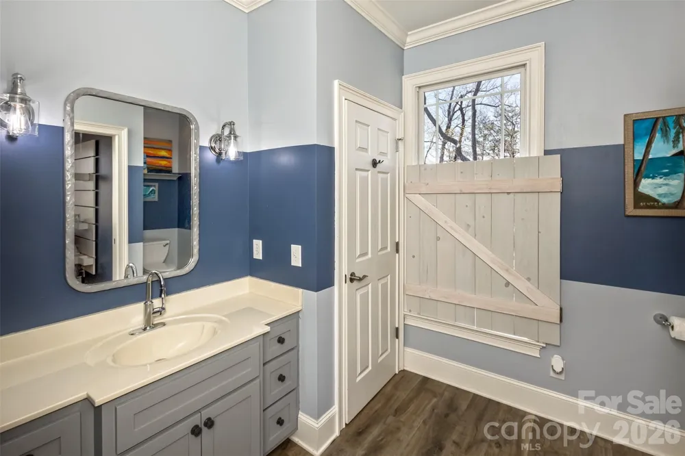 378 & 374 Collinsville Road Columbus, NC 28722