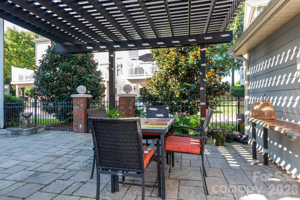 438 Magnolia Street Davidson, NC 28036