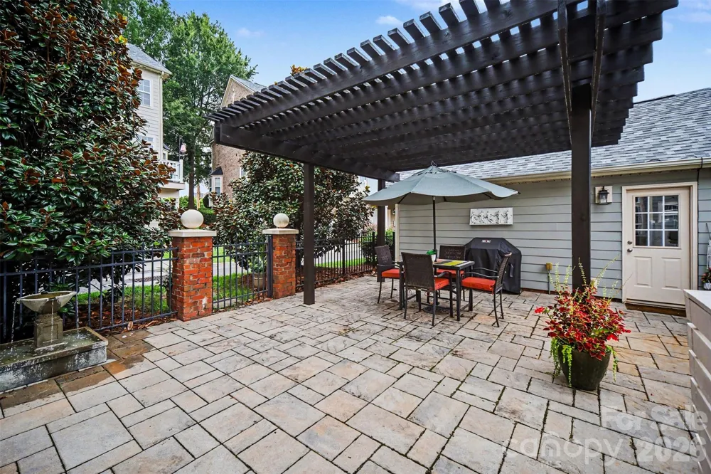 438 Magnolia Street Davidson, NC 28036
