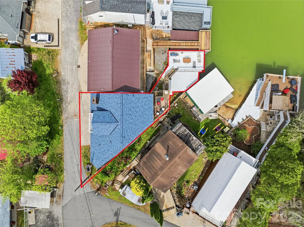 102 Havnaers Point Lake Lure, NC 28746