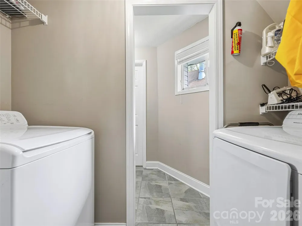 102 Havnaers Point Lake Lure, NC 28746