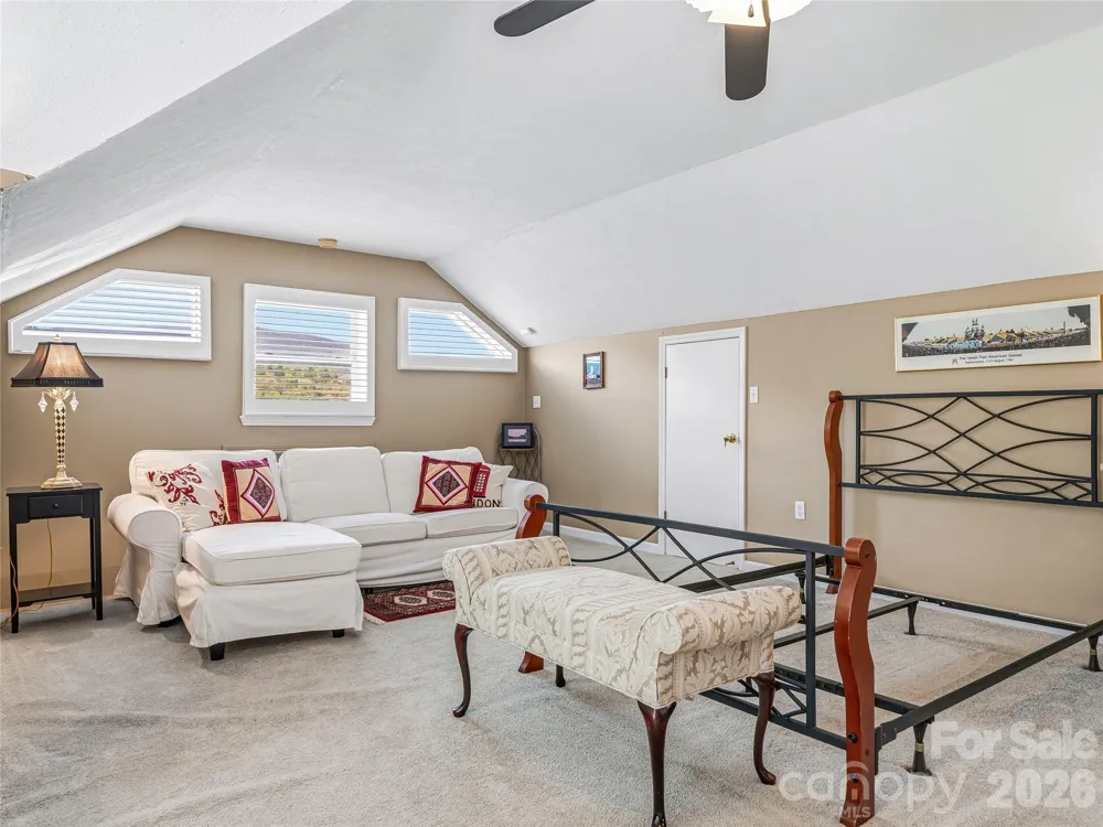 102 Havnaers Point Lake Lure, NC 28746