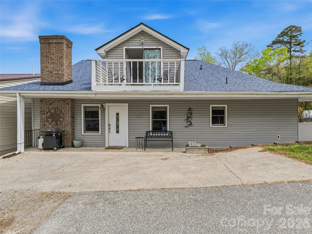 102 Havnaers Point Lake Lure, NC 28746