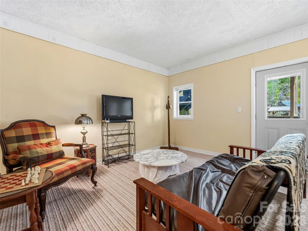 102 Havnaers Point Lake Lure, NC 28746