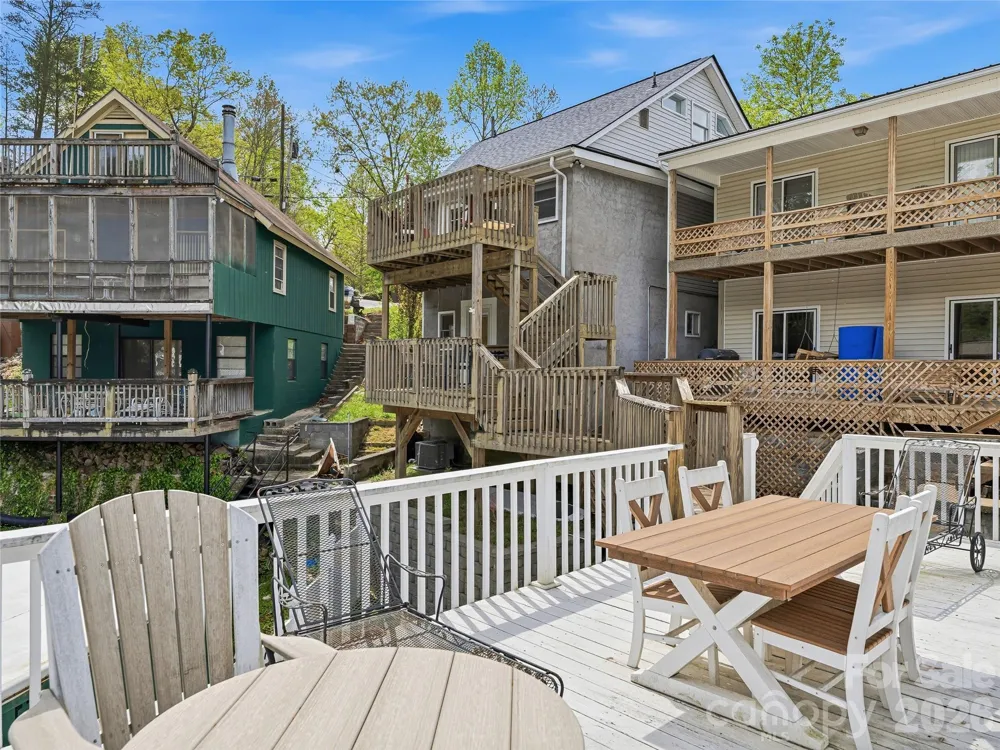 102 Havnaers Point Lake Lure, NC 28746