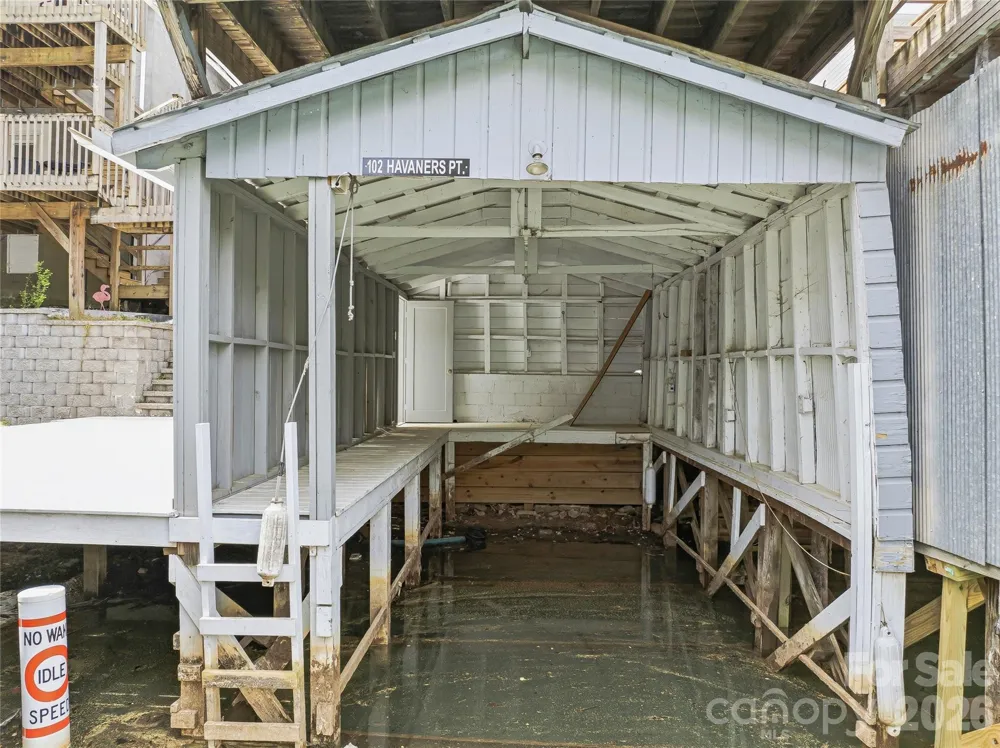 102 Havnaers Point Lake Lure, NC 28746