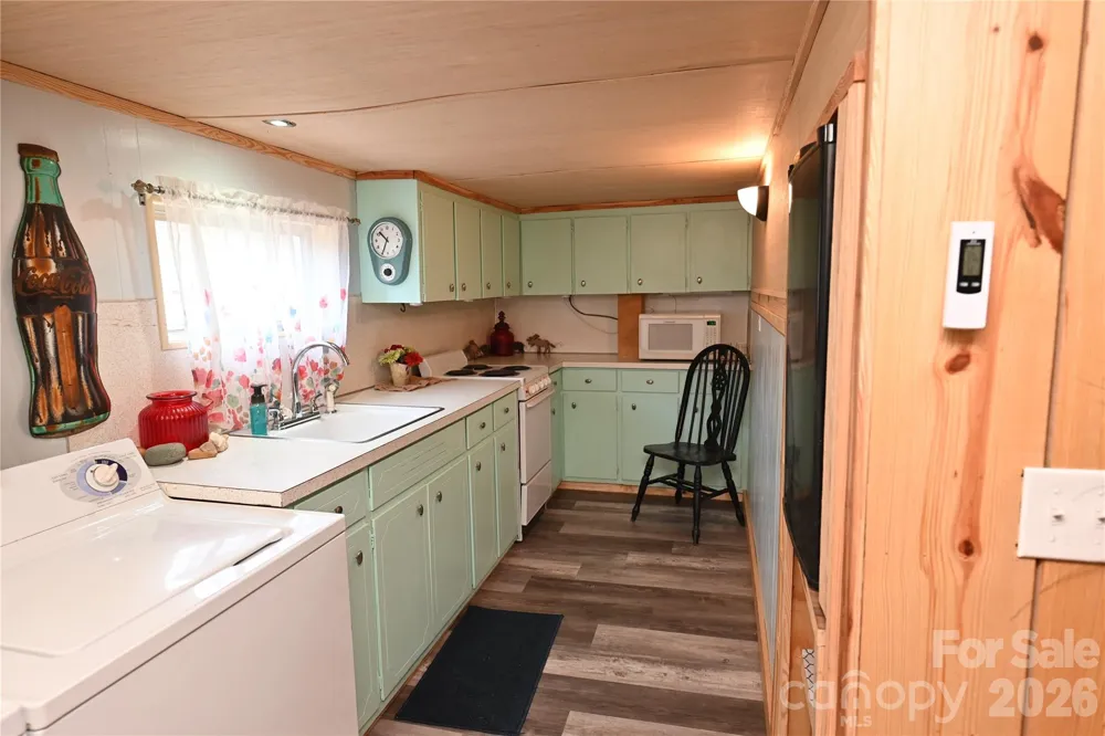 198 Clouse Lane Taylorsville, NC 28681