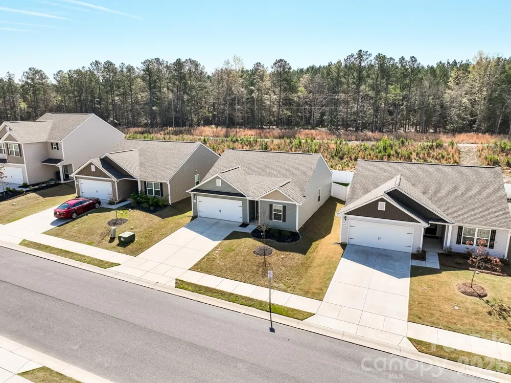 662 E Lamorak Place E Richburg, SC 29729