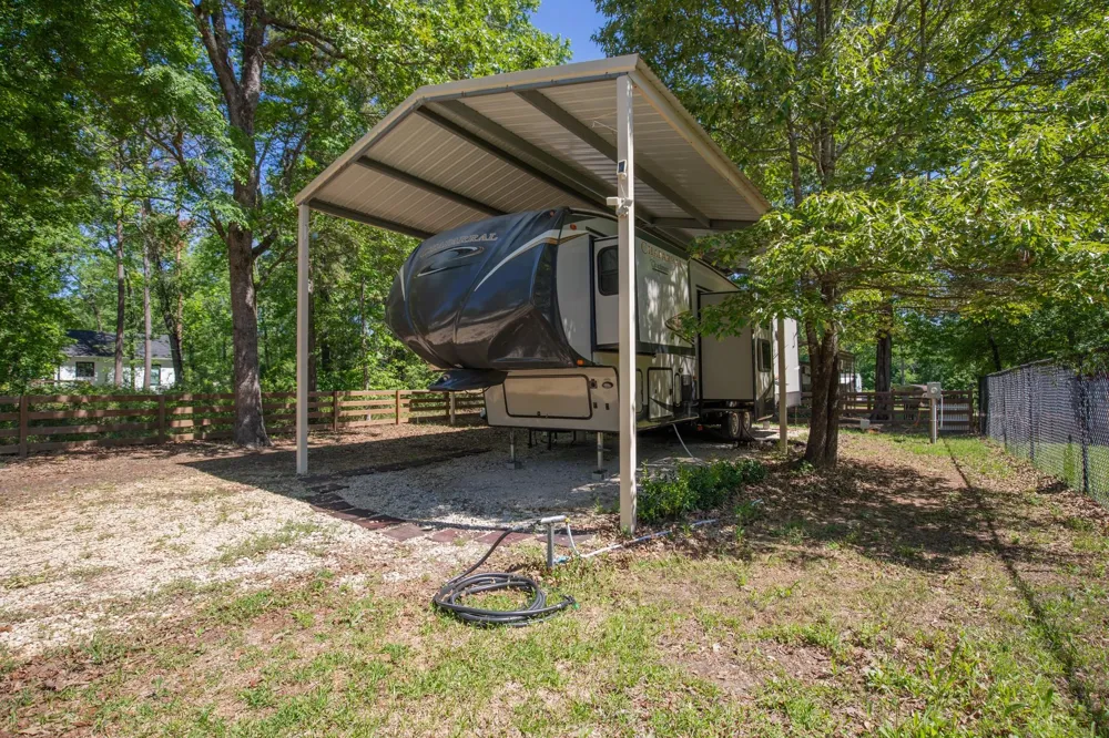 211 Acorn Drive Point Blank, TX 77364