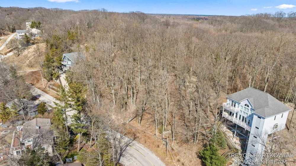 Shore Estates Road Spring Lake, MI 49456