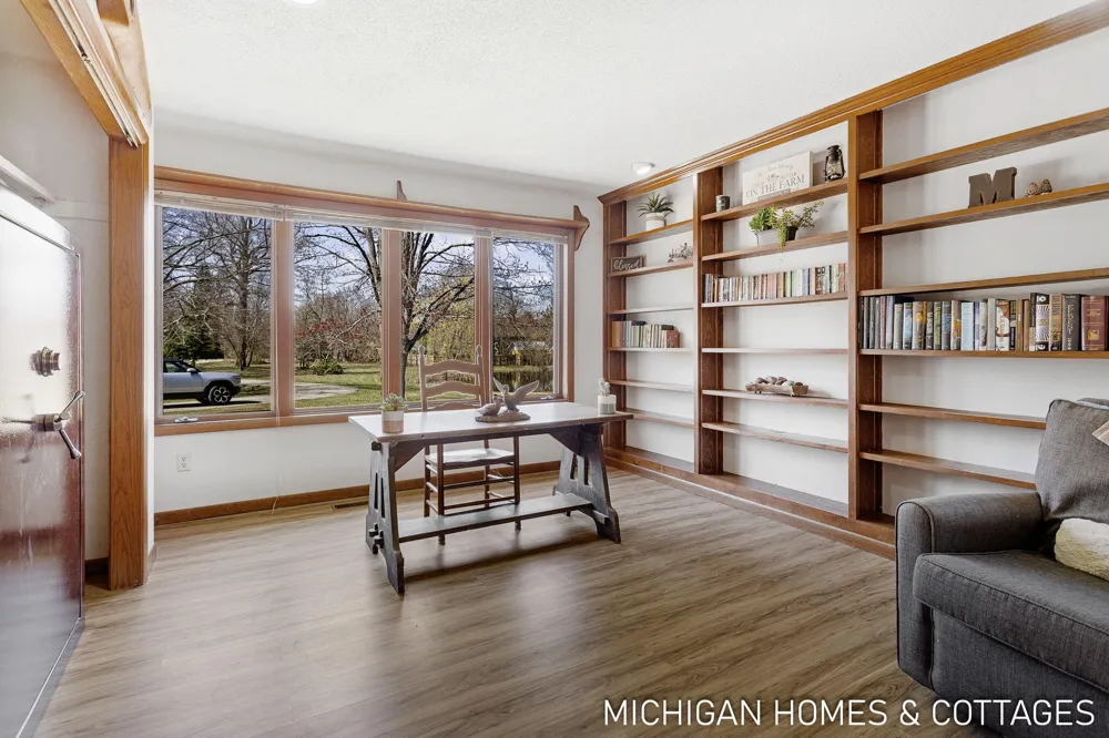 1661 68th Street Fennville, MI 49408