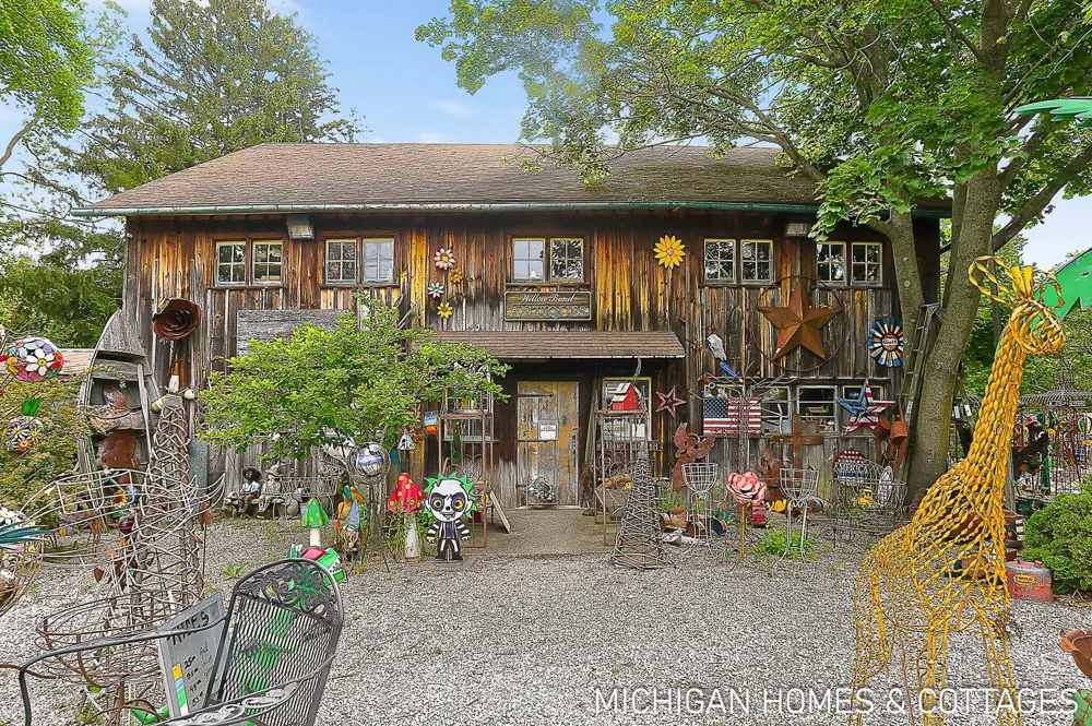 1661 68th Street Fennville, MI 49408