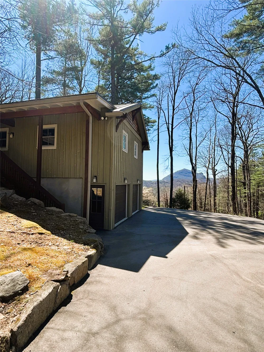 12 Watch Hill Lane Cashiers, NC 28717