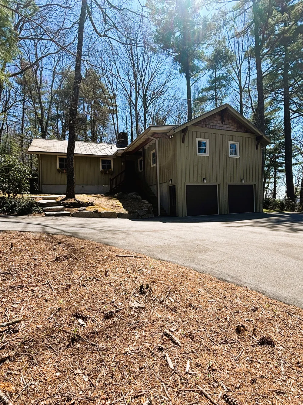 12 Watch Hill Lane Cashiers, NC 28717