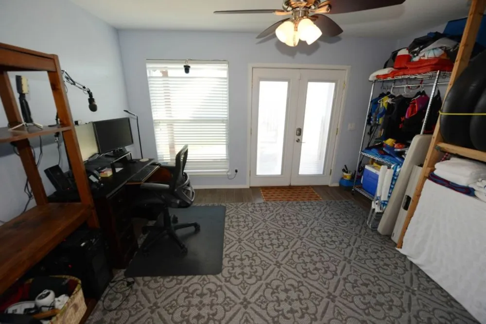 746 E Island Drive Bluffton, TX 78607