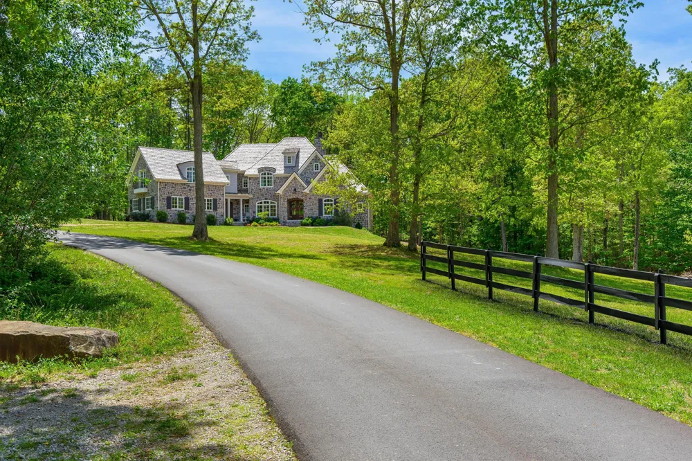 756 Long Branch Road Lookout Mountain, GA 30750