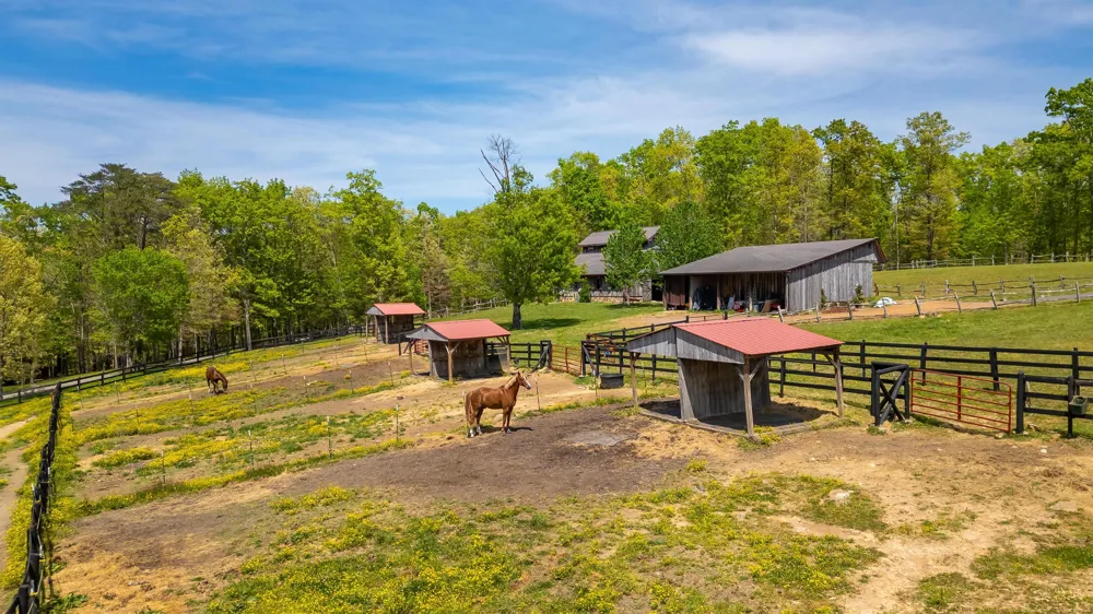 756 Long Branch Road Lookout Mountain, GA 30750