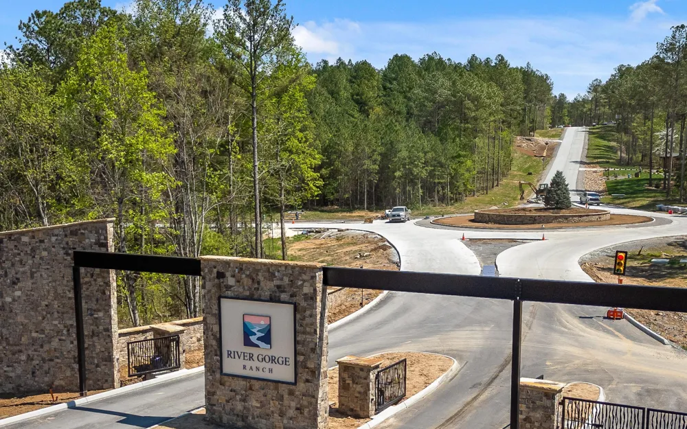 2225 High Ground Road Guild, TN 37340