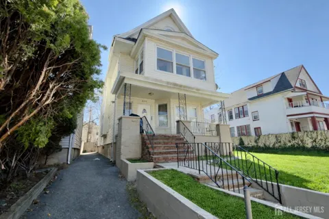 126 14th Street