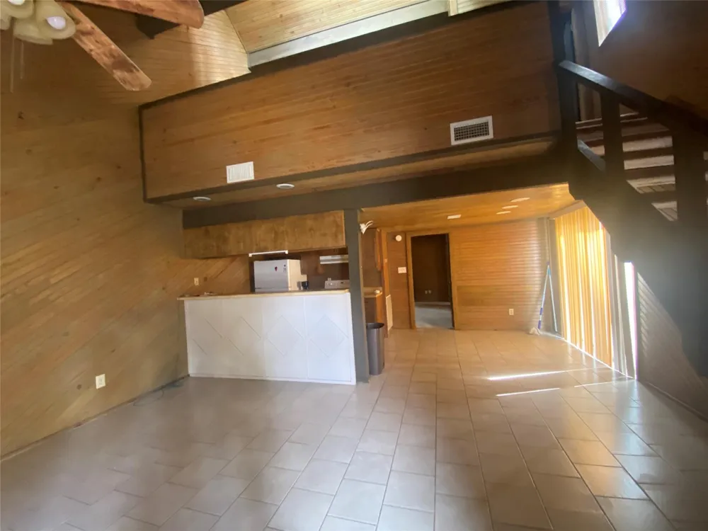 24605 Pools Creek E Huntsville, TX 77320